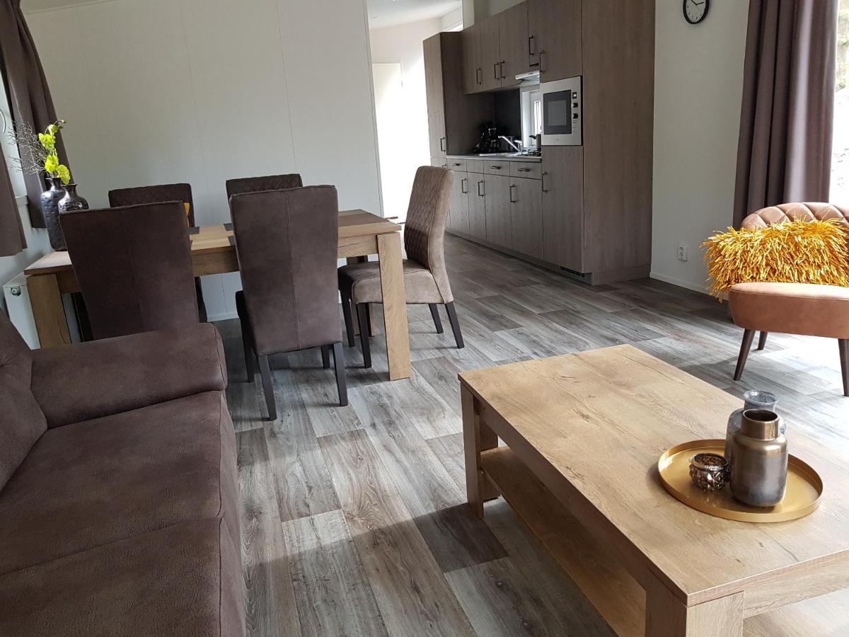 Chalet Autumn Villa บาร์เล-นาสเซา ภายนอก รูปภาพ